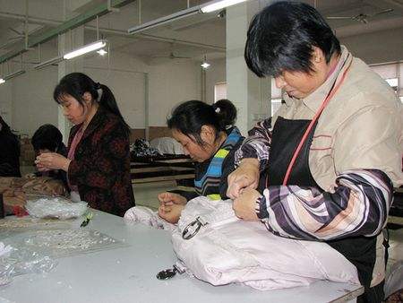 下崗職工能拒絕企業(yè)再安置嗎？